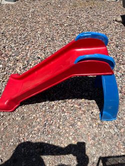 Toddler slide 🛝