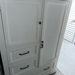 Armoire With Mirror And Drawers 