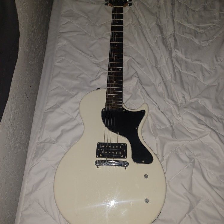  Maetro Gibson Electric Guitar 