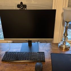 HP Monitor plus Keyboard and Mouse