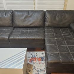 Sectional sofa