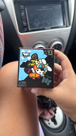 Mcdonald’s x Godzilla - My Melody Mothra (TRADE)