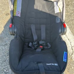 Graco Infant Car Seat 