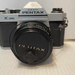 PENTAX K1000 35mm SLR Film Camera & Pentax 50mm Zoom Lens 