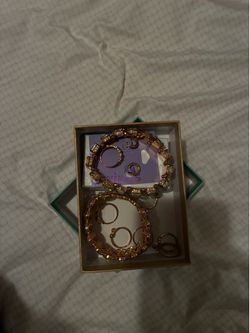 box of jewlery