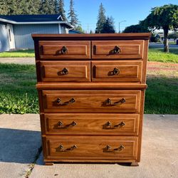 Nice vintage dresser