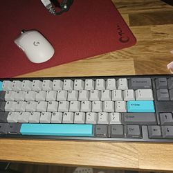 Gaming Keyboard - Silver Switches