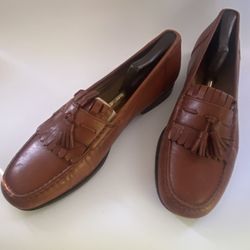 Men’s Italian Leather Slip-ons   Santoni Rich Brown Leather. Tassel ‘Kiltie’ Style