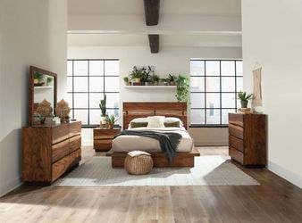 New 4PC Queen Bedroom Set with Queen Bedframe Dresser Mirror Night Stand On Sale Now
