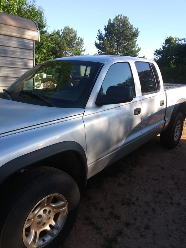 03'DODGE DAKOTA. 4WD RUNS AND TITLE for Sale in Easley, SC - OfferUp