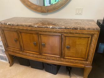 Sideboard credenza