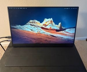 Portable Monitor 15.6”