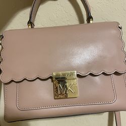 Michael Kors Mindy Convertible purse