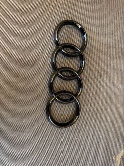 Audi grill emblem