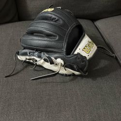 Wilson A2000 Lizard Skin Black And White 11.5  