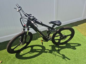 Hover one e-bike 350 w like new only 105 miles