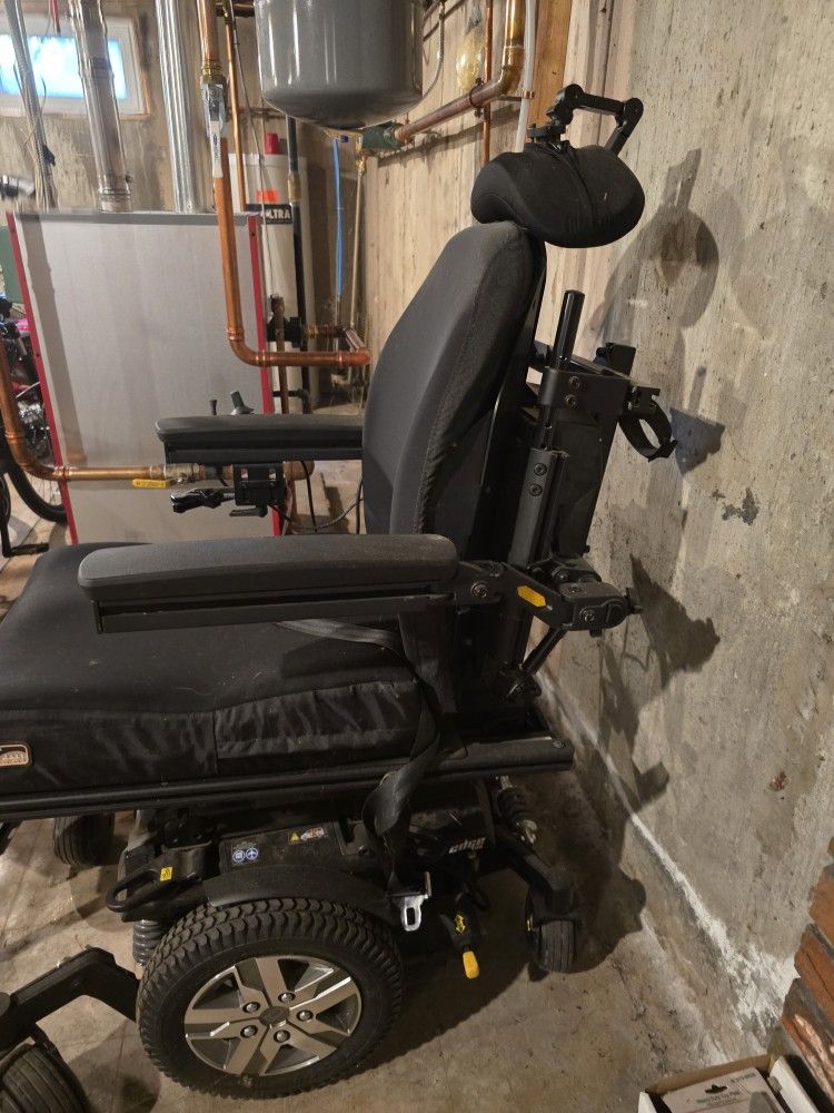 Motorized Wheelchair