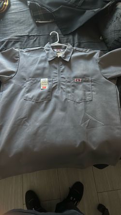 Brand new Ben Davis gray short sleeve zip up shirt