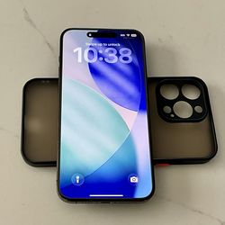 iPhone 15 Pro Max 256GB - Unlocked