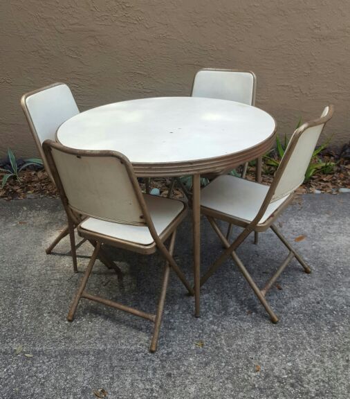 Vintage Mid Century Durham Metal Folding Card Table/Chairs Set