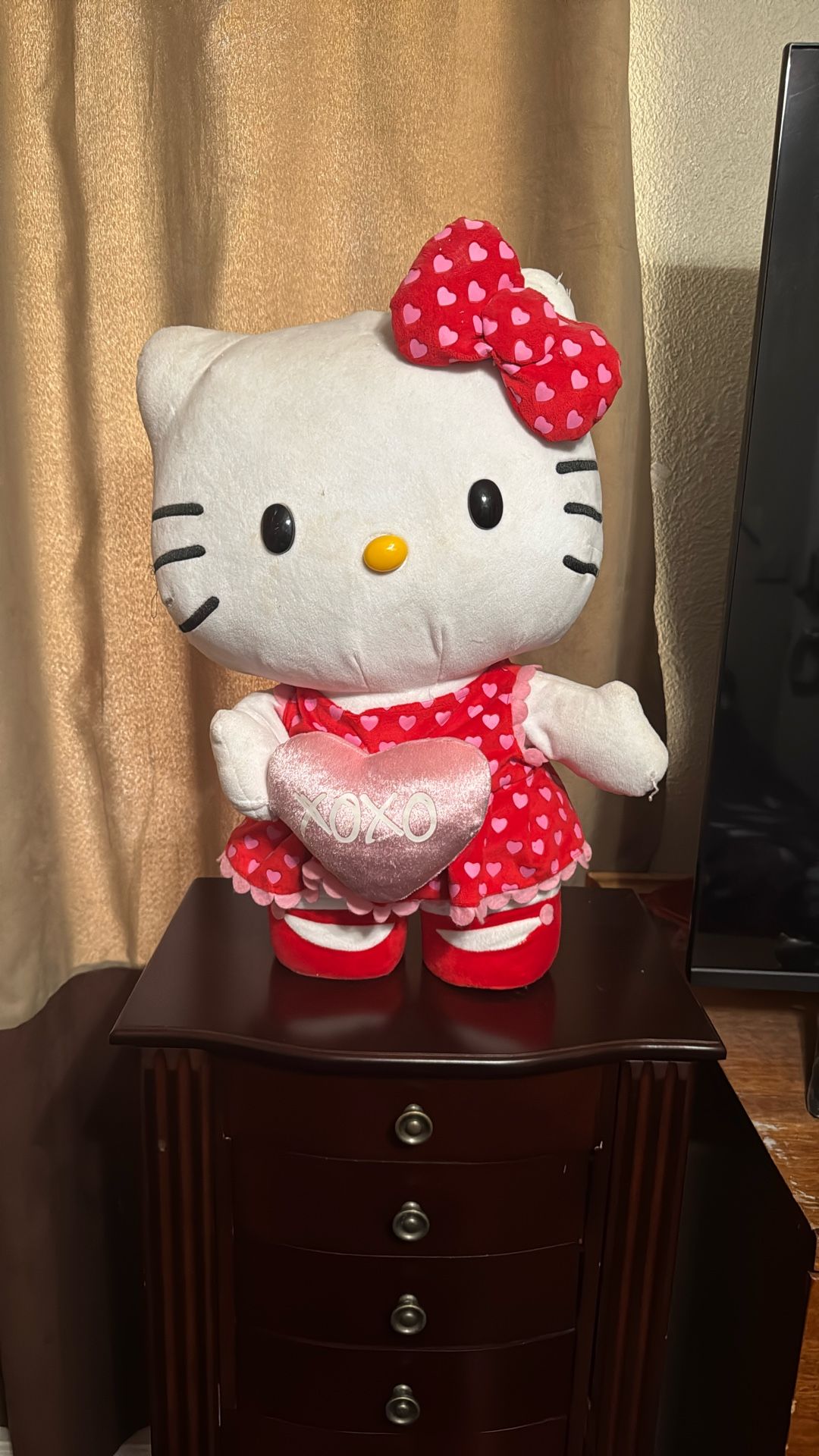 Hello Kitty 20” Tall Valentines Day Plush