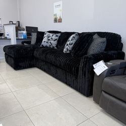 MIDNIGHT-MADNESS ONYX 2-PIECE RAF SECTIONAL