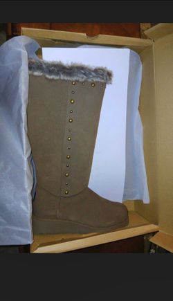 Tall Brown Suede Boots W 8