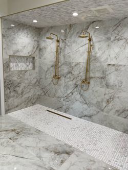 Bathroom / shower
