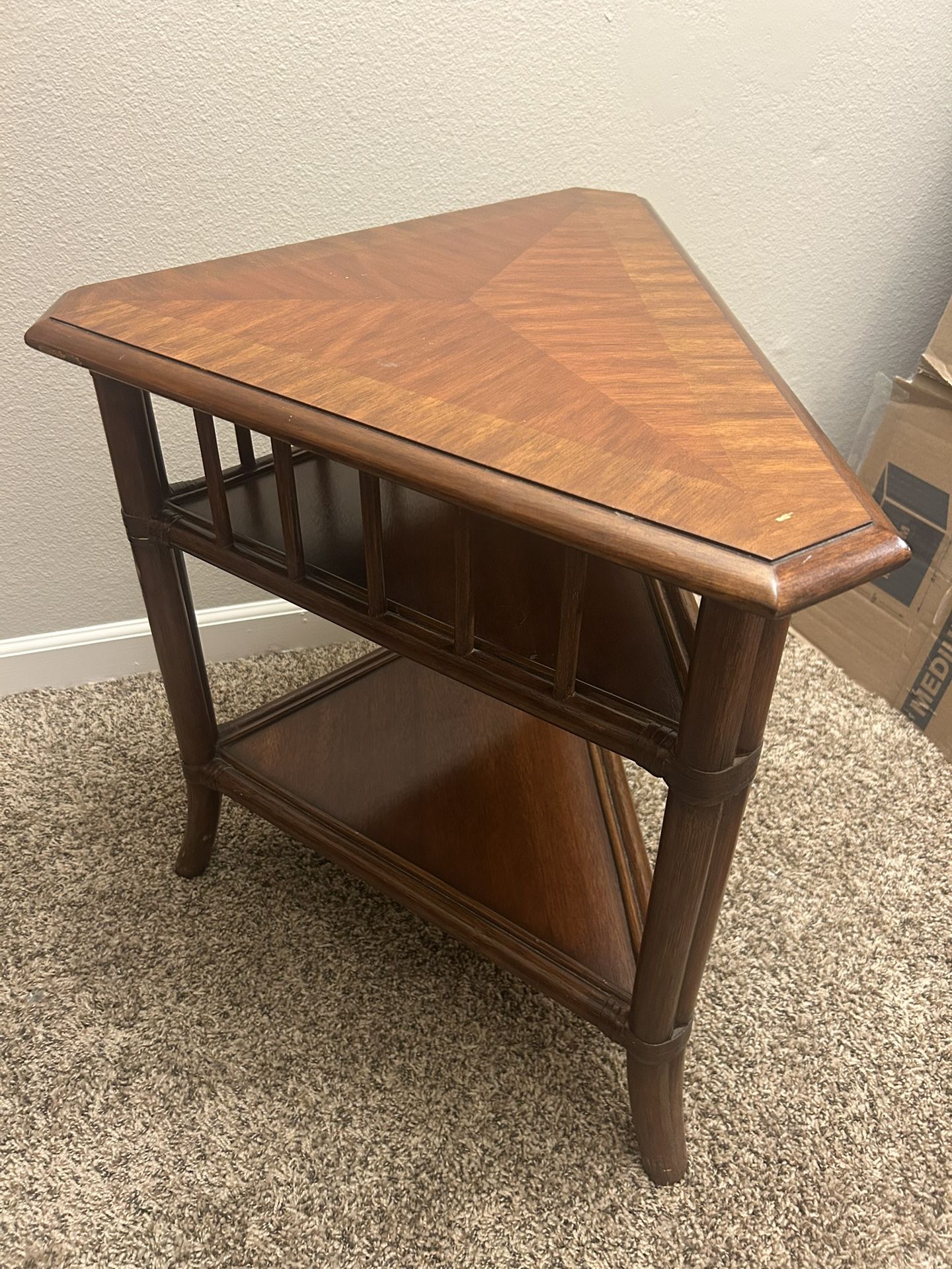Vintage Ethan Allen Side End Table - Offers Welcome
