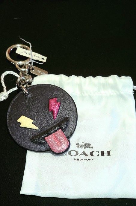 COACH