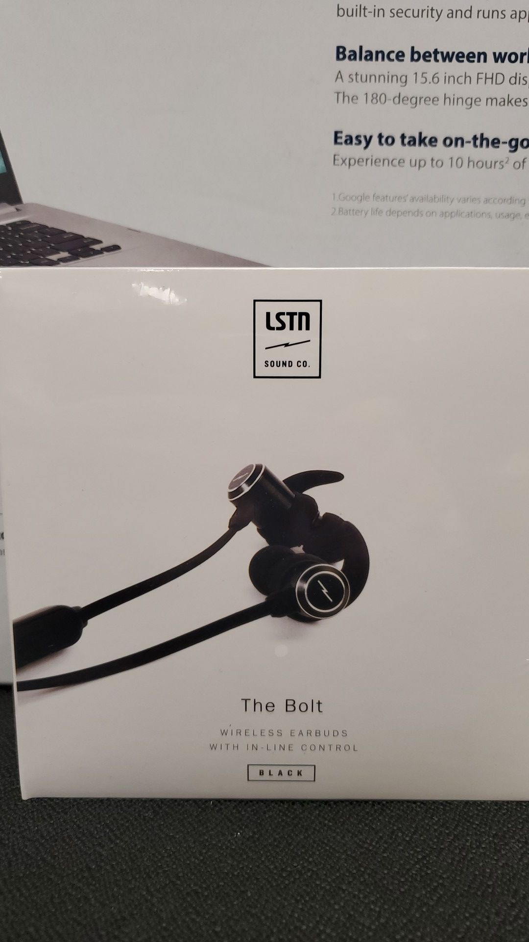 LSTM THE BOLT WIRELESS EARBUDS*** NEW SEALED BOX ****