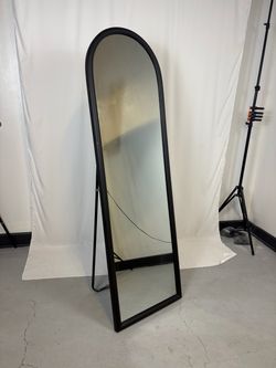 Stand Up Mirror