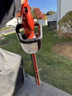 electric hedge trimmer