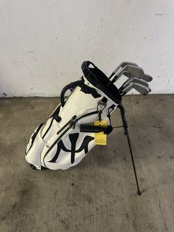 Miura CB-301 Iron Set With Miura Stand Bag And Wedge Set