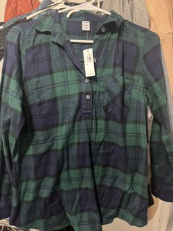 Maternity Green plaid Shirt, size XS, New with tag