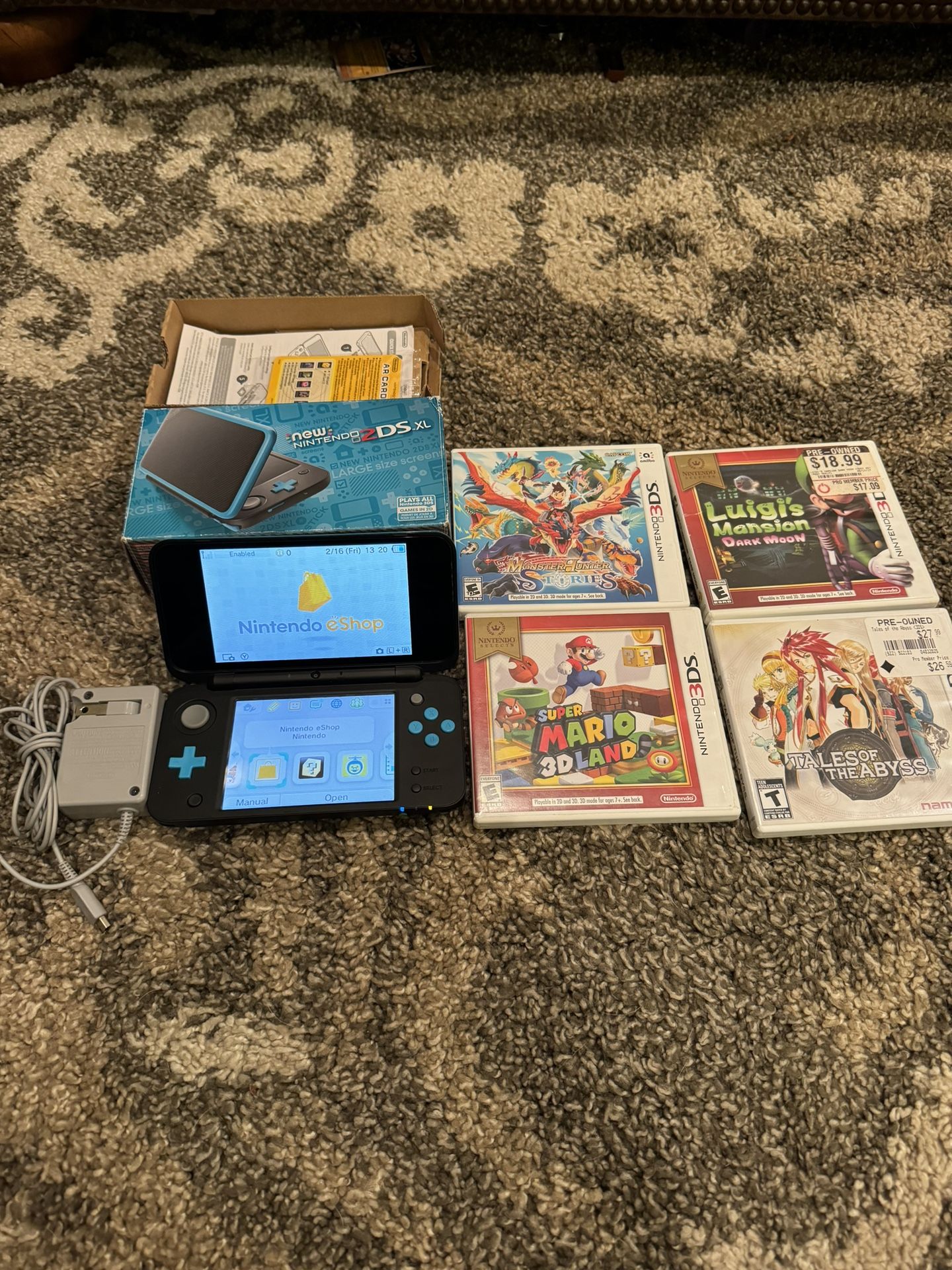 New 2ds XL CIB Bundle Sell Or Trade