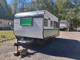 17ft Coachman camper