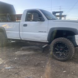 2004 Chevrolet Silverado 2500