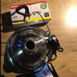 Indoor’s  Plants Growing Light