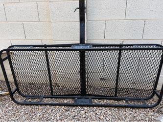 REESE Hitch Mount Basket