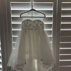 JJ’s House Dress Size 2T (Flower Girl Dress)