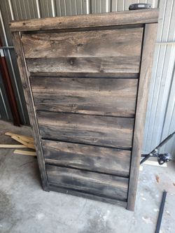 Farmhouse dressers