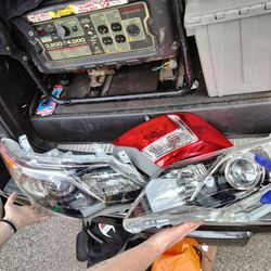 Toyota Headlights and Tail Light Assembly