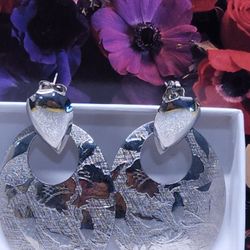 #1670, VINTAGE ENAMEL SILVER PLATED EARRINGS, 2"IN
