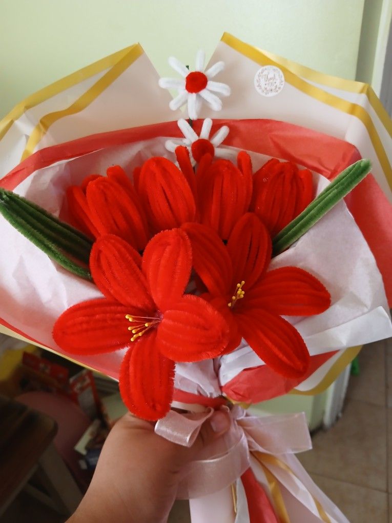 Ramo De Flores Rojas