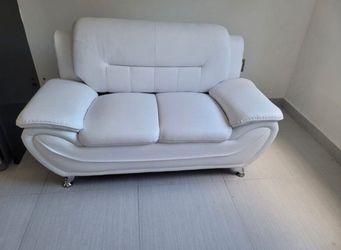 Loveseat En Venta
