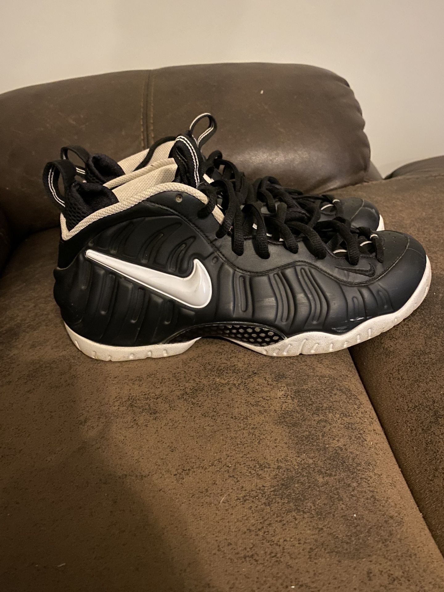 Foamposite Pro ‘Dr.Doom’