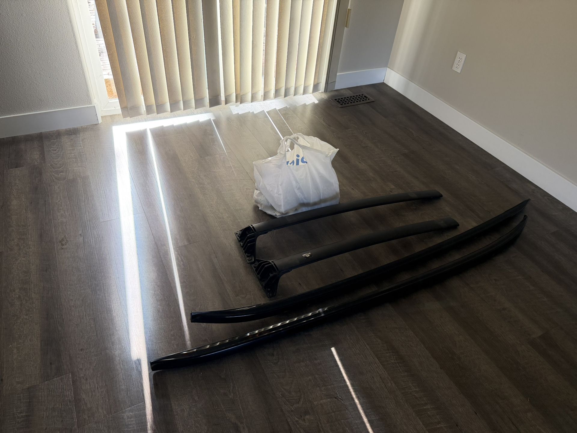 RAV4 Roof rails And Cross Bars