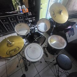 Ludwig cs 7 piece drum kit