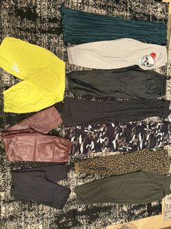 Women’s Bundle Of Long Skirts And Pants Size Large 